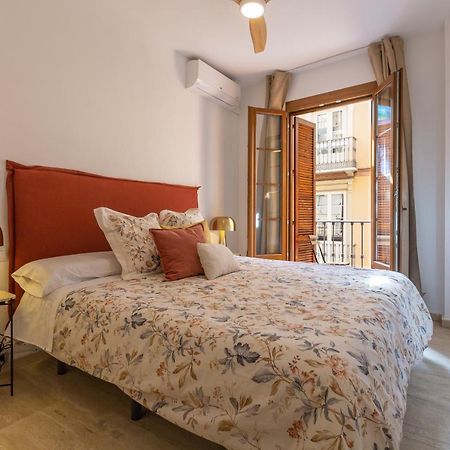 Bright Apartment With Patio And Balconies In The Center Málaga Eksteriør bilde