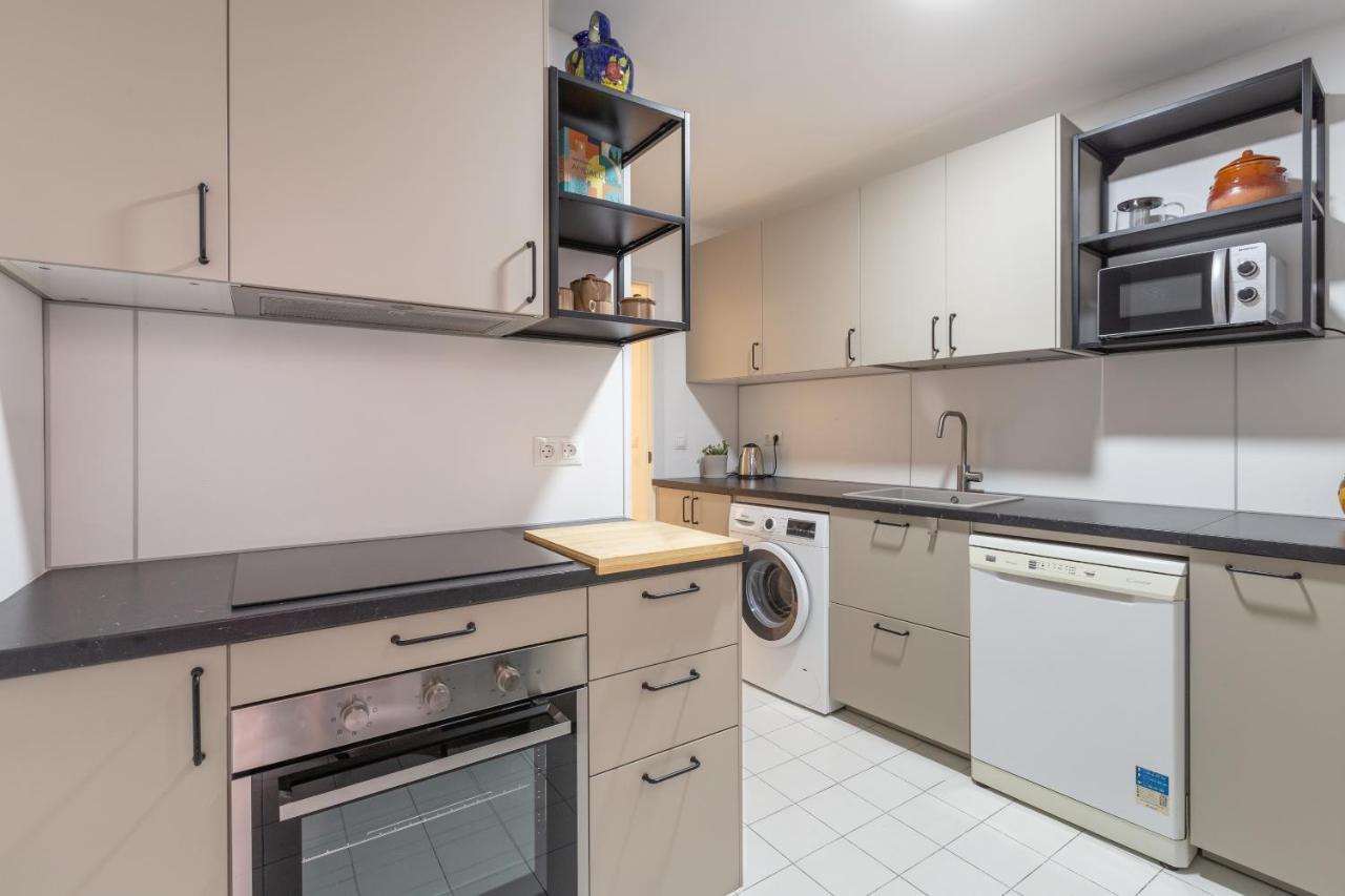 Bright Apartment With Patio And Balconies In The Center Málaga Eksteriør bilde